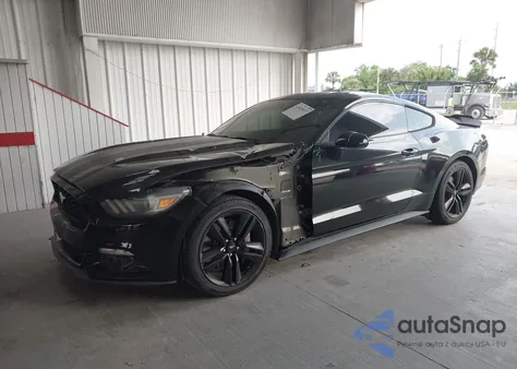 2016 Ford Mustang Ecoboost z USA, uszkodzony, nr VIN 1FA6P8TH4G5261897